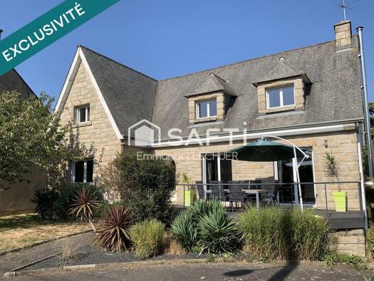 Maison à vendre 456 000 € 8 pièces 6 chambres 190 m² 900 m² de terrain Gouëdic-Beaufeuillage Saint-Brieuc 22000