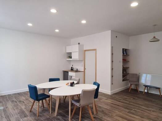 Appartement à vendre 140 400 € 1 pièce 40,5 m² Étage 1/1 Rive Droite de la Sèvre Clisson 44190