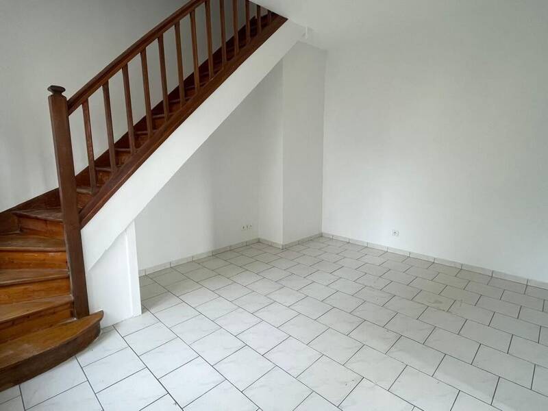 Maison à louer, 77m², SATHONAY CAMP