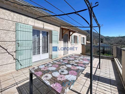Maison de plain-pied à vendre 315 000 € 5 pièces 3 chambres 111 m² 760 m² de terrain Condorcet 26110