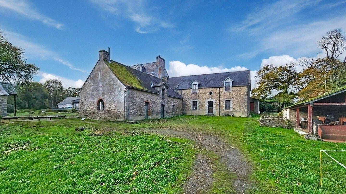 Maison à vendre, 420m², SAINT JEAN LA POTERIE