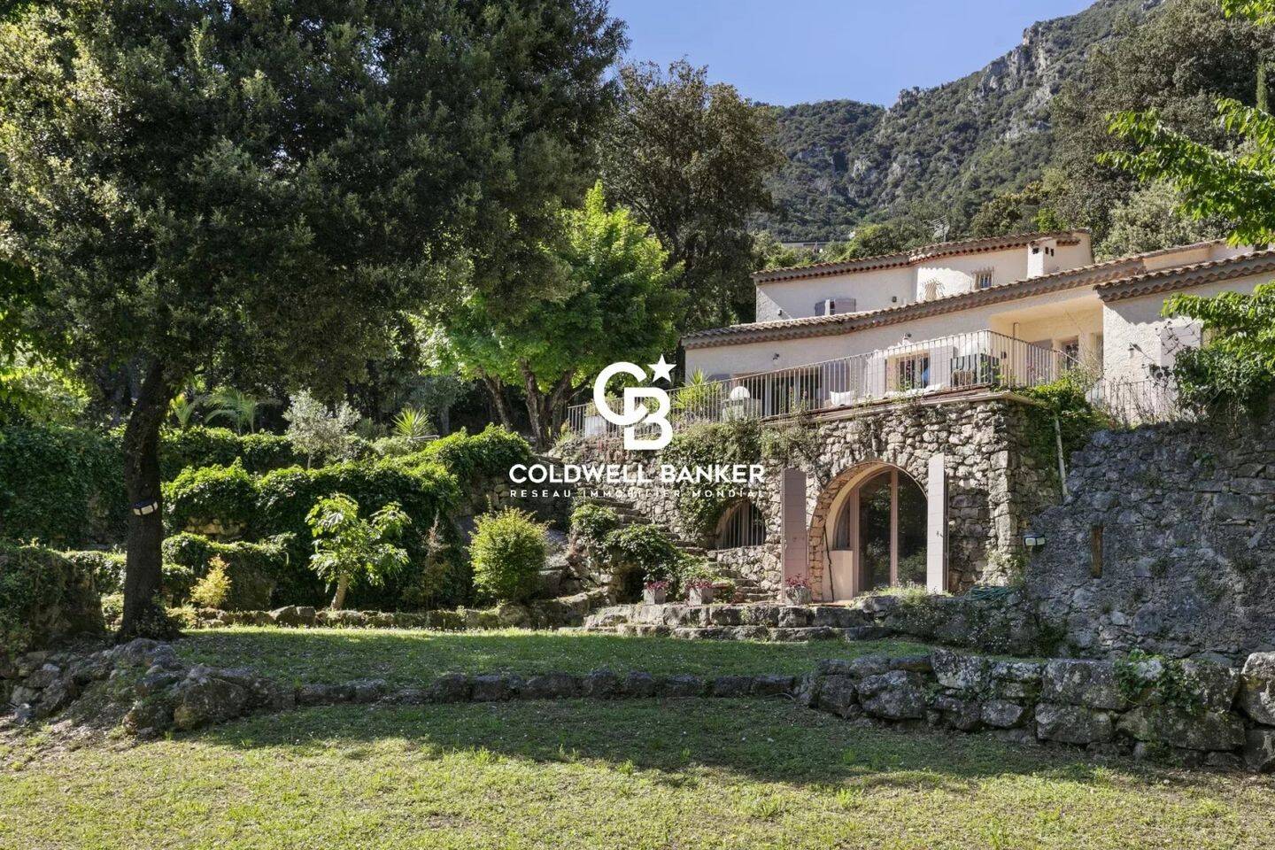 Maison à vendre, 193m², TOURRETTES SUR LOUP