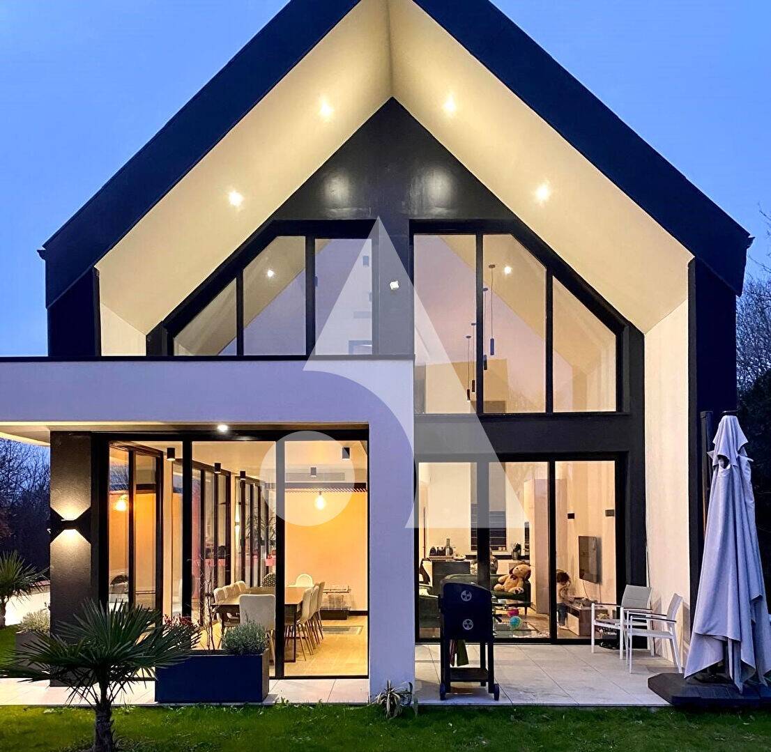 Maison à vendre, 262m², VOULANGIS