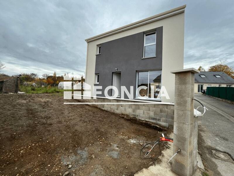 Maison à louer, 98m², AUNAY SOUS CRECY