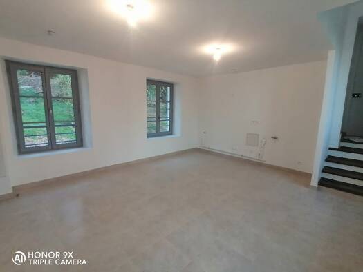 Appartement à louer 965 € 2 pièces 1 chambre 39 m² Étage 2/2 Le Haut de l'Isle-Adam L'Isle-Adam 95290