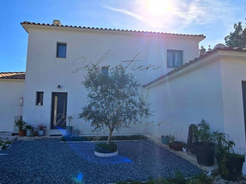 Maison à vendre, 157m², LA CRAU