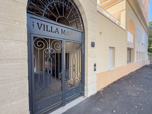 Appartement à vendre 230 000 € 3 pièces 2 chambres 60 m² RDC/5 Centre Port-de-Bouc 13110