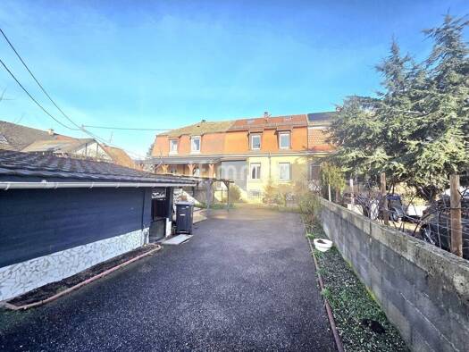 Maison à vendre 220 000 € 5 pièces 3 chambres 102 m² 275 m² de terrain Issenheim 68500