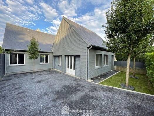 Maison de plain-pied à vendre 180 000 € 3 pièces 1 chambre 154 m² 330 m² de terrain Noyon 60400