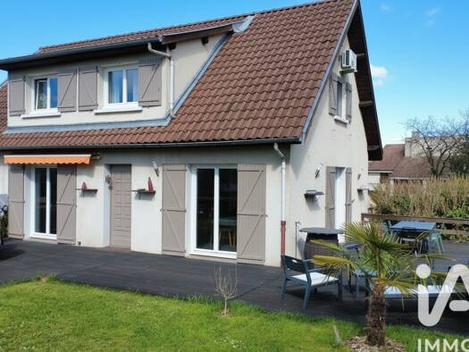 Maison à vendre 429 000 € 6 pièces 5 chambres 150 m² 1 608 m² de terrain Izieux-La Varizelle-La Chabure-Le Creux Saint-Chamond 42400