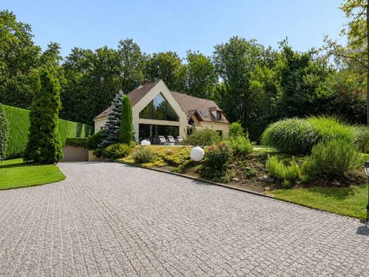 Maison à vendre 1 195 000 € 7 pièces 3 chambres 233,37 m² 3 871 m² de terrain Chantilly 60500