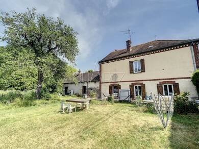 Maison à vendre 395 000 € 8 pièces 3 chambres 168 m² 1 998 m² de terrain Anet 28260