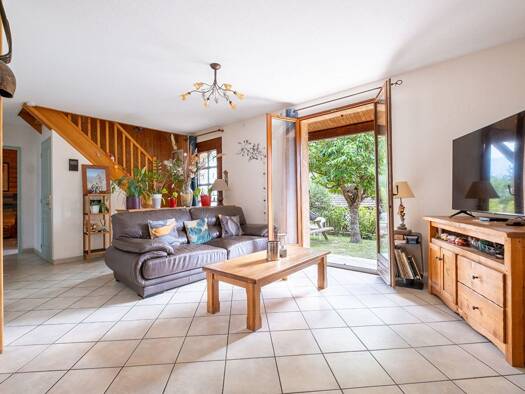 Maison à vendre 479 000 € 6 pièces 4 chambres 137 m² 780 m² de terrain Tournon 73460