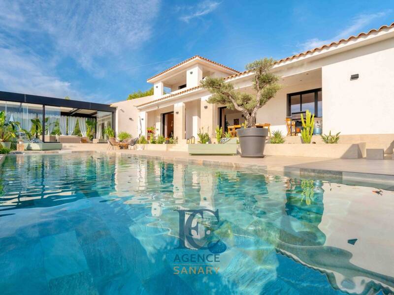 Maison à vendre, 250m², LA CADIERE D'AZUR