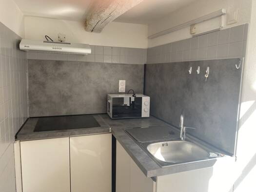 Duplex à louer 514 € 2 pièces 1 chambre 49,2 m² Étage 3/3 Centre Ville-Louis Blanc Alès 30100