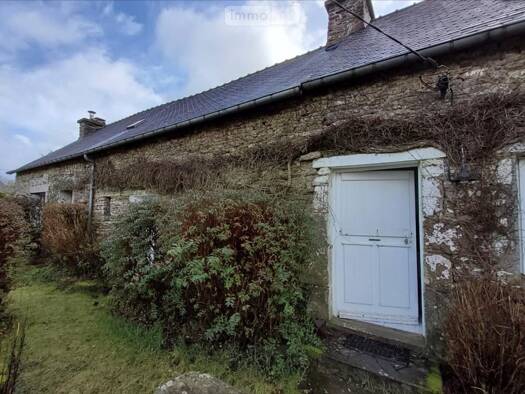 Maison à vendre 105 000 € 3 pièces 1 chambre 75,8 m² 4 853 m² de terrain Est Carhaix-Plouguer 29270