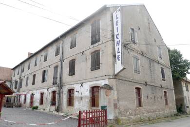 Immeuble à vendre 89 900 € 1 500 m² Cirey sur Vezouze 54480