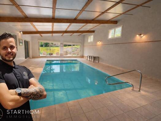 Maison de plain-pied à vendre 430 000 € 5 pièces 4 chambres 210 m² 3 000 m² de terrain Saint-Geoire-en-Valdaine 38620