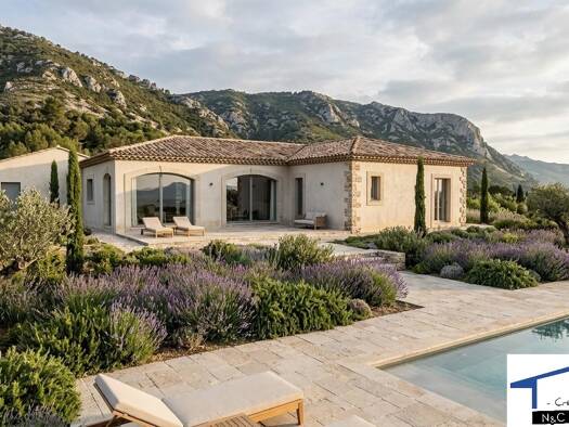 Terrain avec maison neuve à vendre 975 000 € 4 pièces 3 chambres 135 m² 1 290 m² de terrain Ceinture-Centre Ville Saint-Rémy-de-Provence 13210