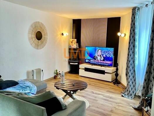 Duplex à vendre 127 000 € 3 pièces 2 chambres 47 m² Étage 2/1 Nîmes 30000