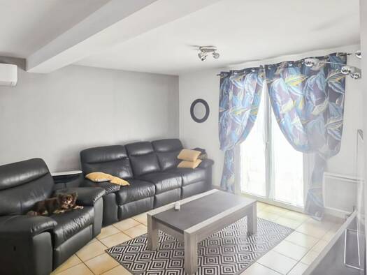 Maison à vendre 309 000 € 5 pièces 4 chambres 108,05 m² 354 m² de terrain Magny-en-Vexin 95420