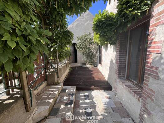 Maison à vendre 197 500 € 5 pièces 2 chambres 89,5 m² 176 m² de terrain Chalonnes-sur-Loire 49290
