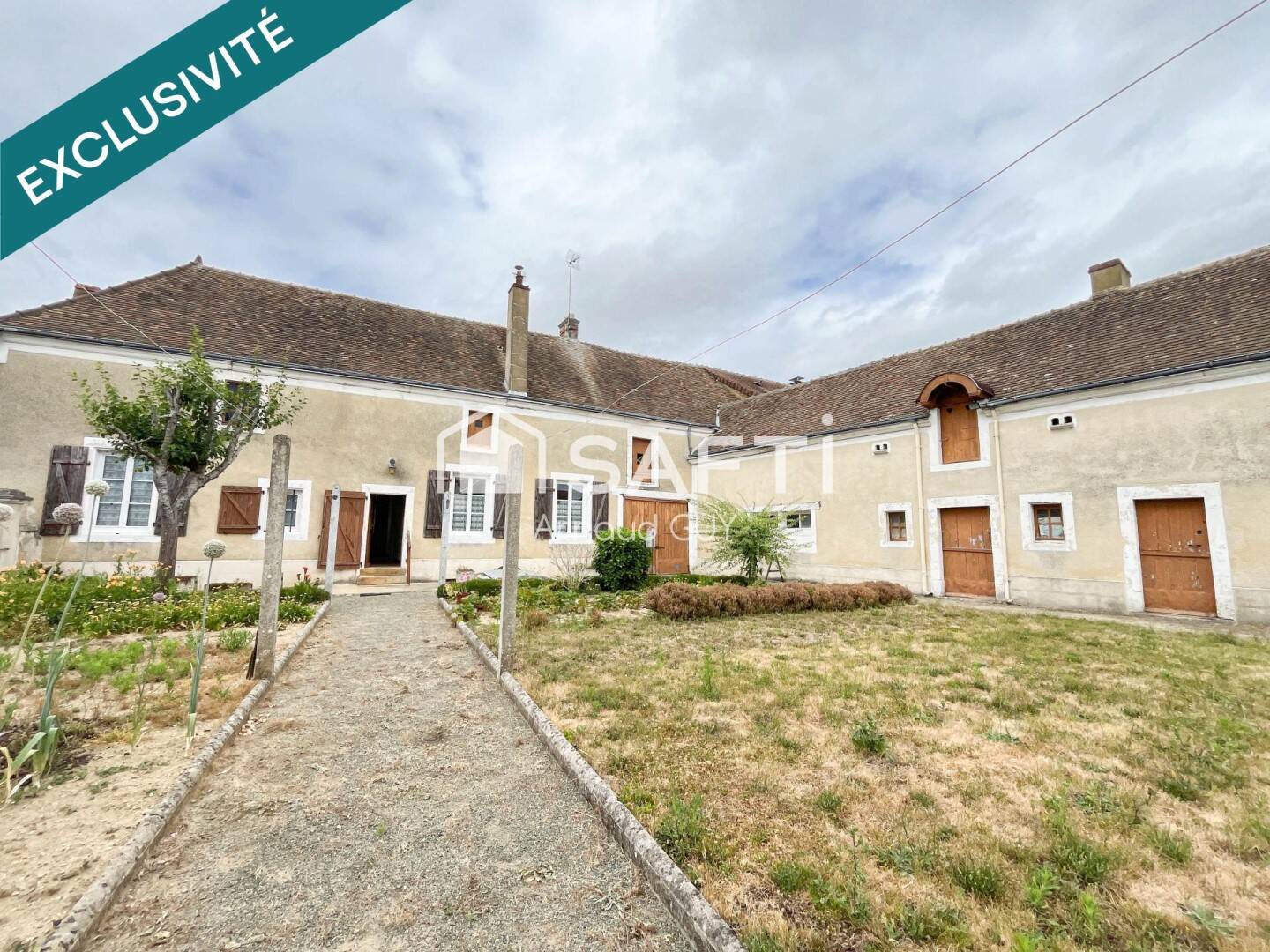 Maison à vendre, 85m², SAINT COSME EN VAIRAIS