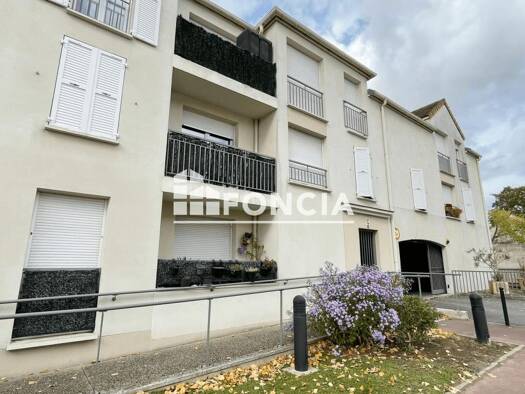 Appartement à vendre 154 000 € 3 pièces 2 chambres 55 m² Étage 2/2 Basses-Bauves-DeGaulle Garges-lès-Gonesse 95140