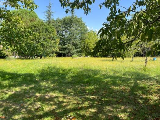 Terrain constructible à vendre 59 000 € 753 m² de terrain Saint-Ciers-d'Abzac 33910