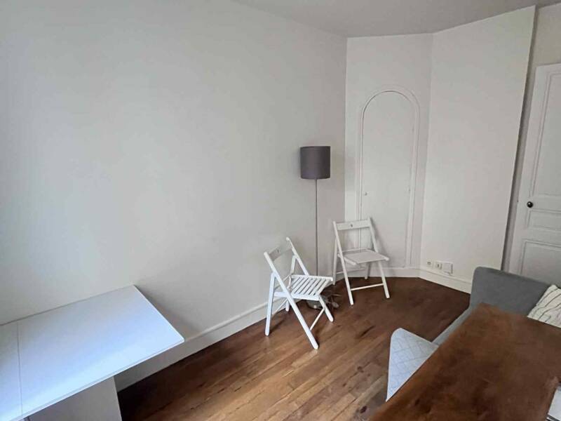 Maison à louer, 24m², PARIS 18E