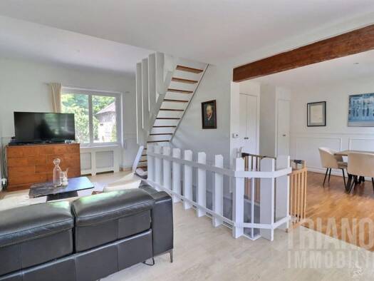 Duplex à vendre 210 000 € 4 pièces 2 chambres 79 m² Bords de Seine Meulan-en-Yvelines 78250