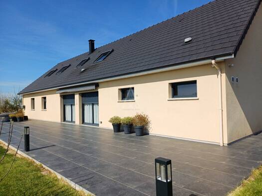 Maison à vendre 473 000 € 6 pièces 4 chambres 140 m² 1 500 m² de terrain Hautot-sur-Mer 76550