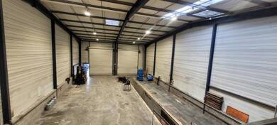 Local commercial à louer 2 480 € 300 m² de surface de vente Le Versoud 38420