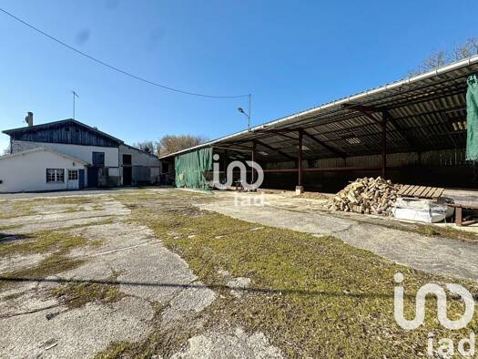 Maison à vendre 109 500 € 5 pièces 3 chambres 144 m² 6 288 m² de terrain Vienne-le-Château 51800