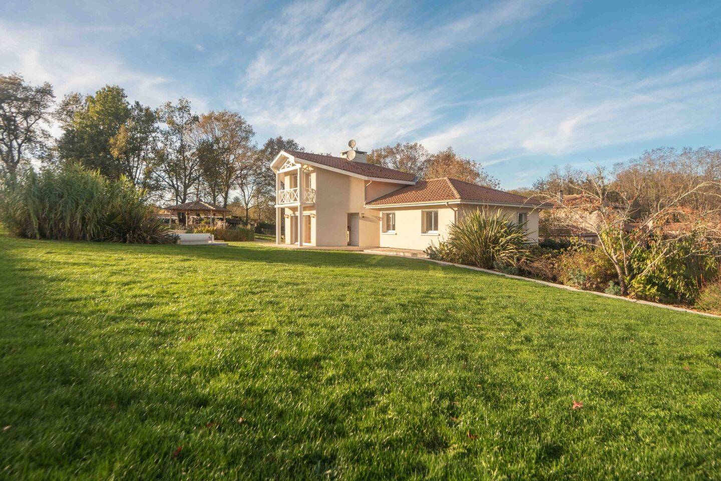 Maison à vendre, 150m², CARIGNAN DE BORDEAUX