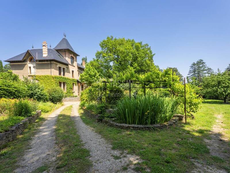 Maison à vendre, 344m², TASSIN LA DEMI LUNE