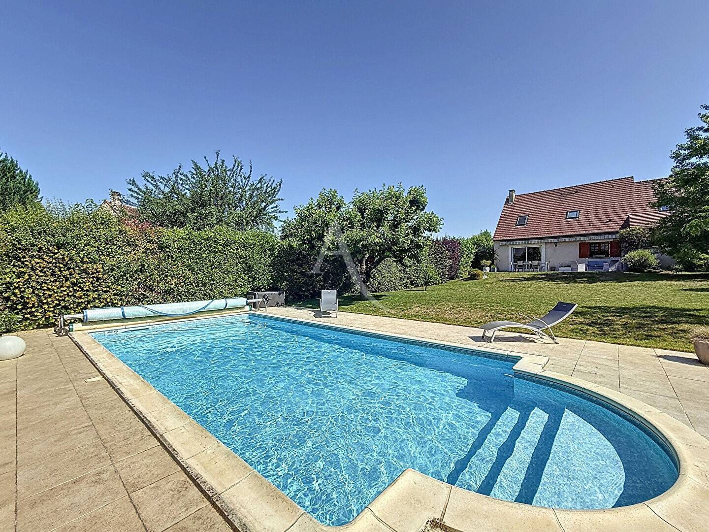 Maison à vendre, 140m², MAREUIL LES MEAUX