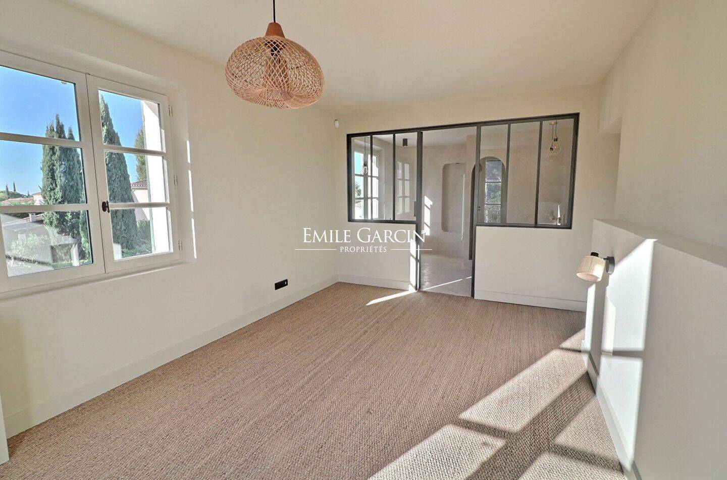 Maison à vendre, 300m², FONTVIEILLE