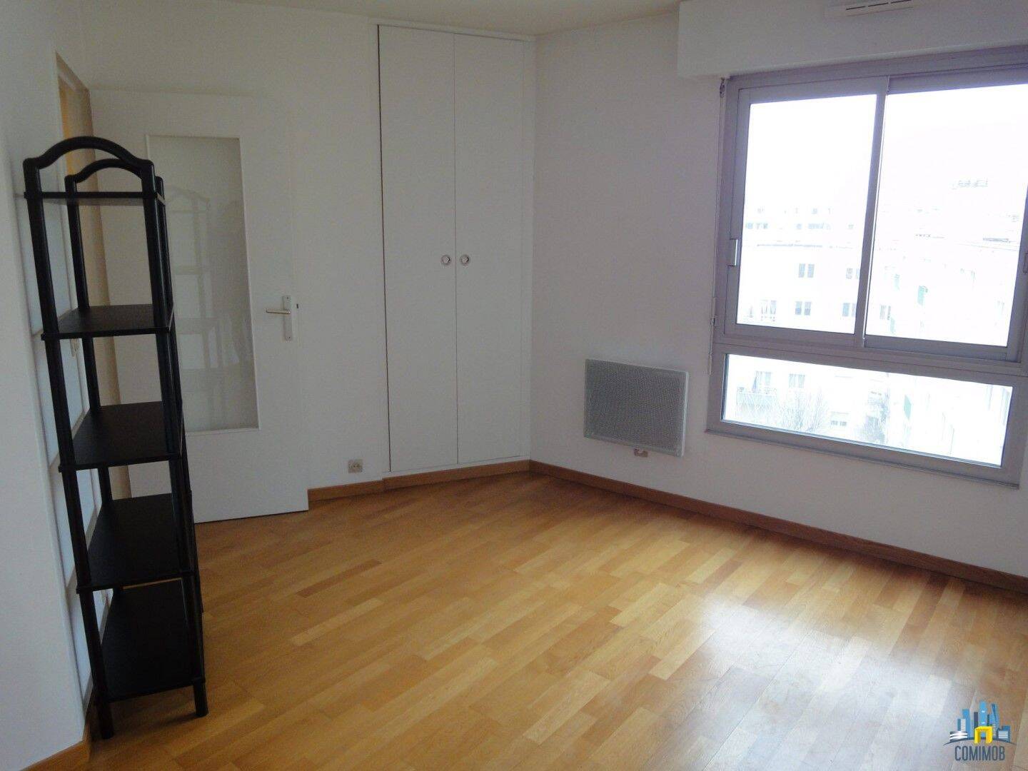 Maison à louer, 21m², COURBEVOIE