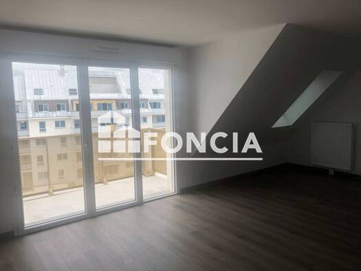 Duplex à louer 934 € 4 pièces 3 chambres 83,2 m² 4ème étage Coteaux Ouest-Pasteur Rouen 76000