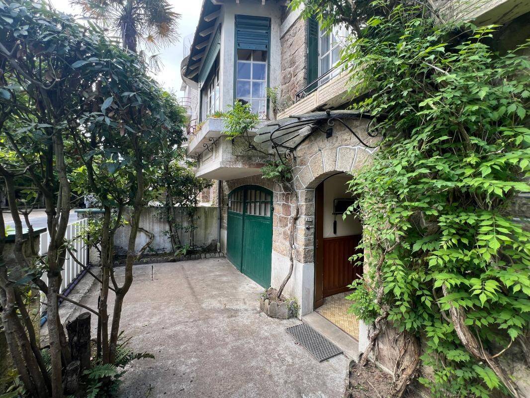 Maison à vendre, 122m², LE POULIGUEN
