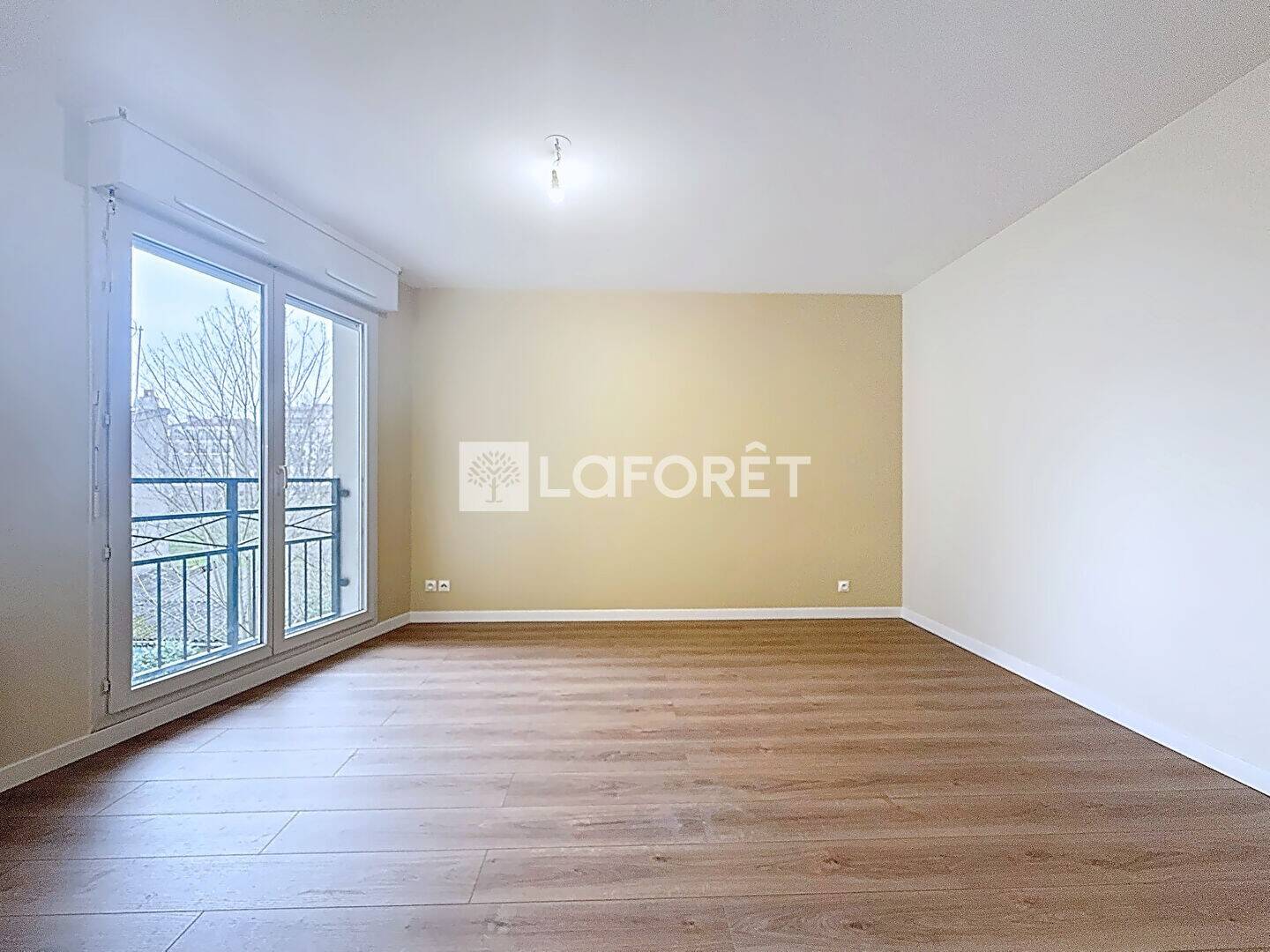 Maison à vendre, 27m², LES LILAS