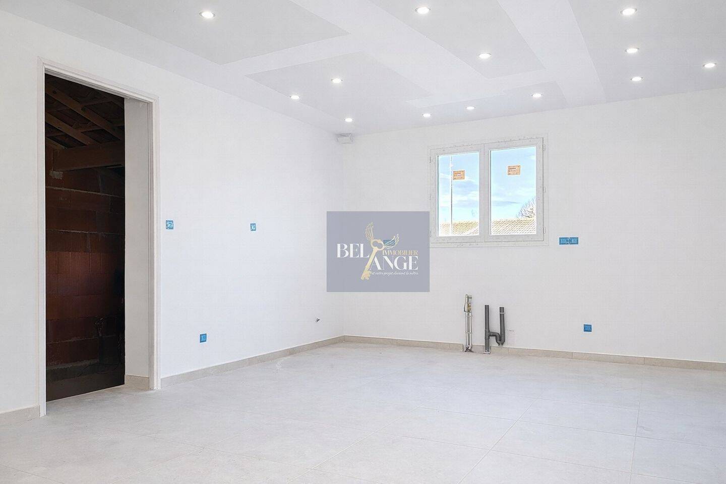 Maison à vendre, 88m², VALLON PONT D'ARC