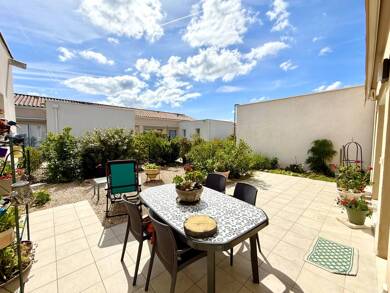 Maison de plain-pied à vendre 412 000 € 3 pièces 2 chambres 91,2 m² Pourrières 83910