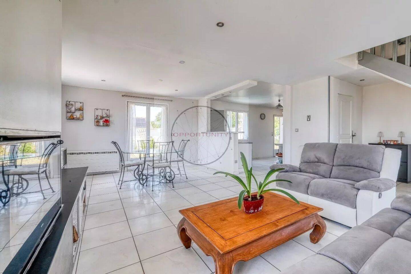 Maison à vendre, 164m², JOUY SUR MORIN