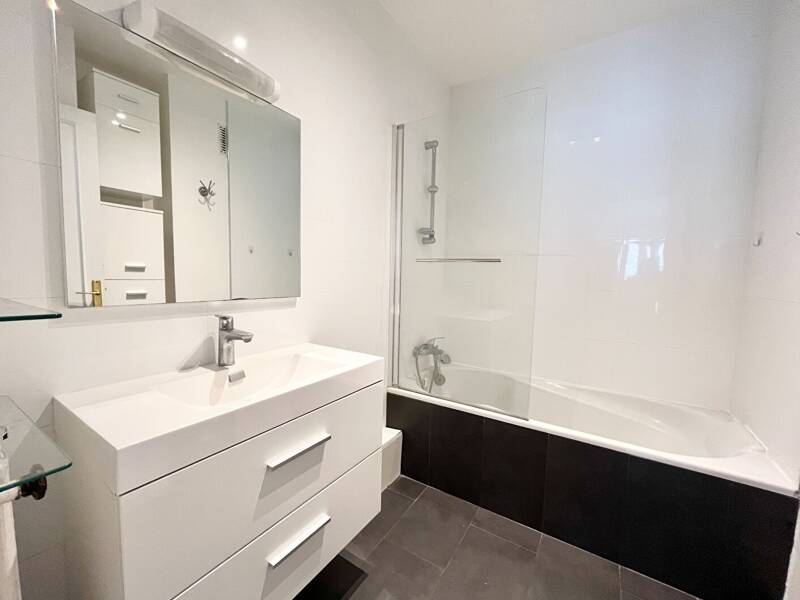 Maison à louer, 53m², PARIS 17E