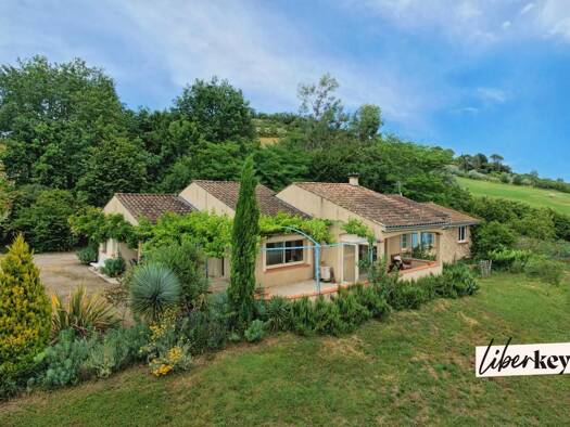 Maison de plain-pied à vendre 290 000 € 6 pièces 5 chambres 130 m² 4 300 m² de terrain Cordes-sur-Ciel 81170