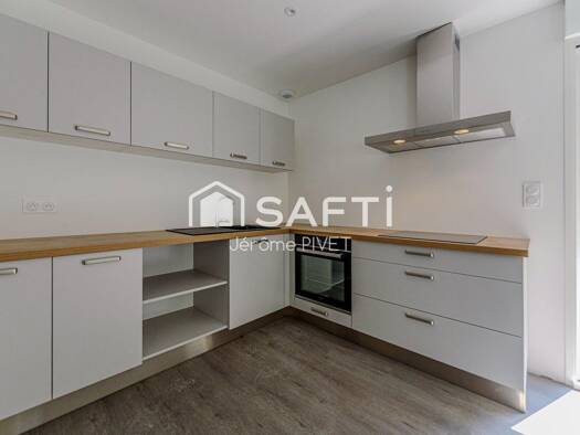 Duplex à vendre 190 000 € 3 pièces 2 chambres 70 m² Étage 1/2 Bouvron 44130