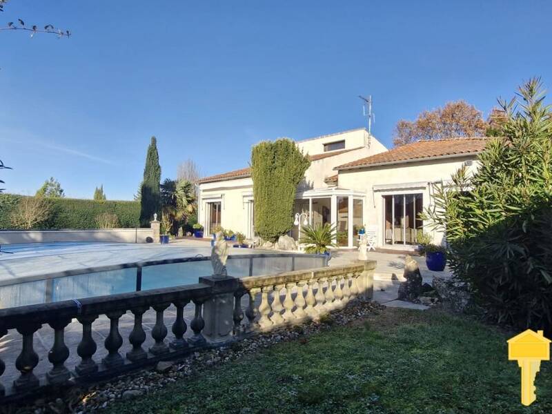 Maison à vendre, 158m², MORTAGNE SUR GIRONDE