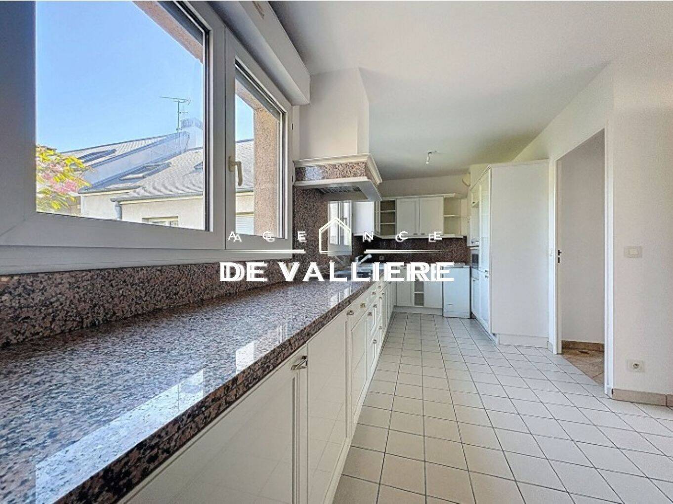 Maison à louer, 80m², NANTERRE